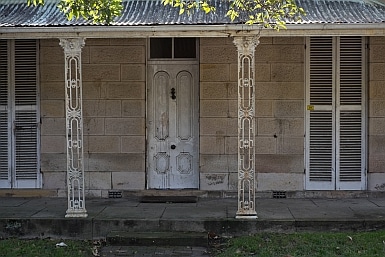 Smaller Sandstone Cottage